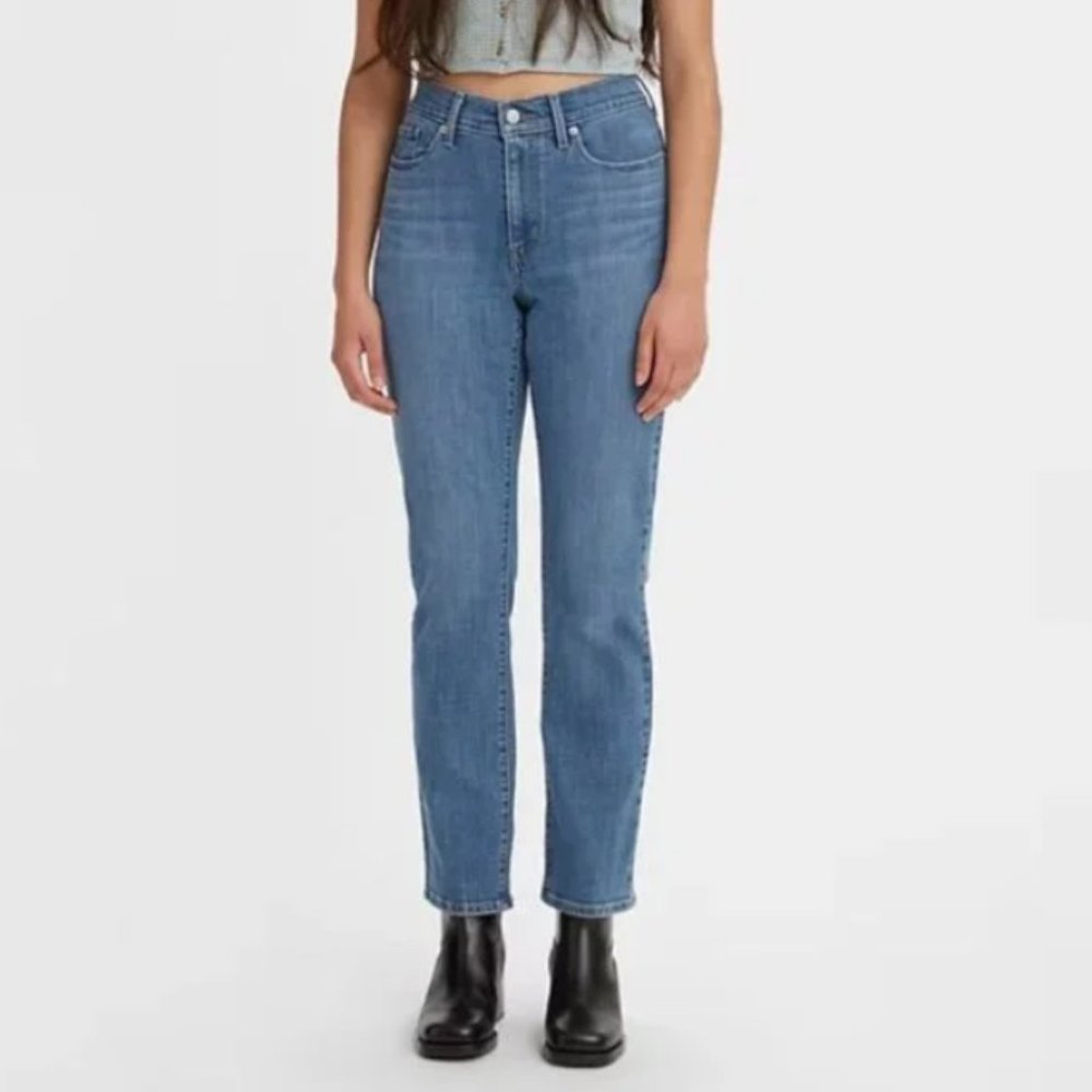 Levi's Classic Straight Jeans, Size 30